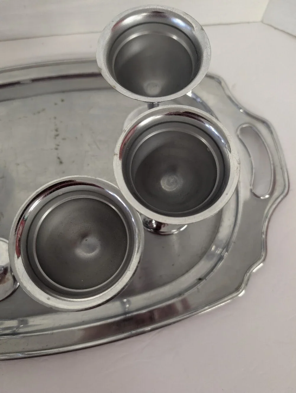 Vintage Barware MCM Chrome Cocktail Shaker,Tray 6 Cups Bakelite Handle